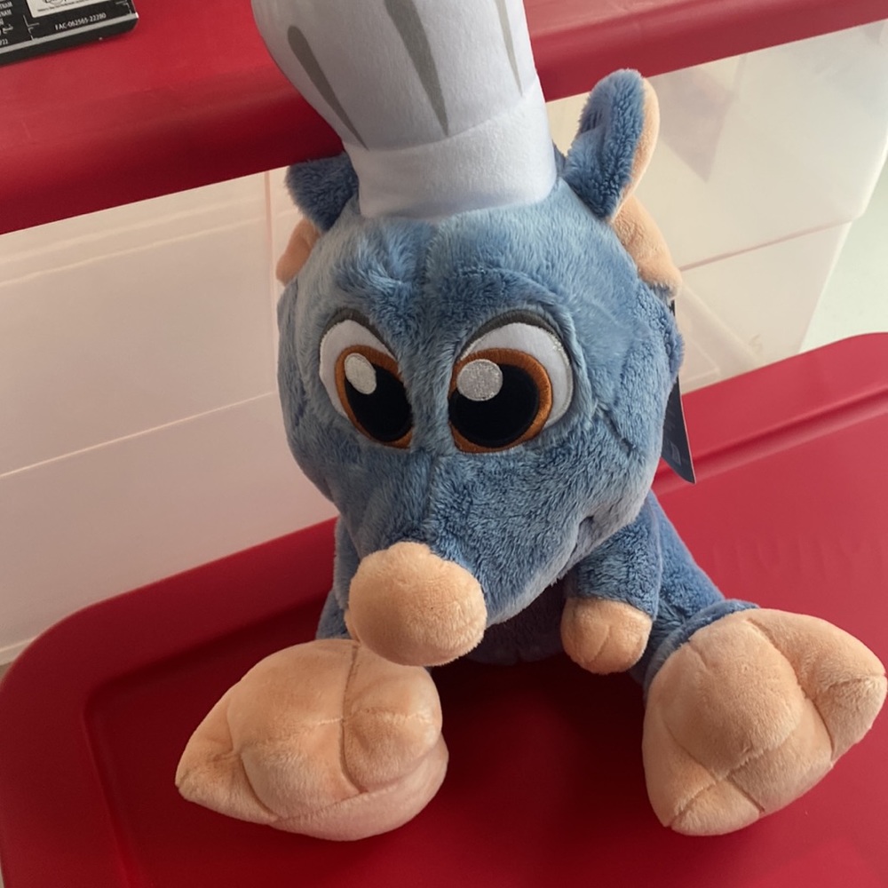 NWT DISNEY PARKS REMY RATATOUILLE BIG FEET PLUSH - Picture 4 of 5